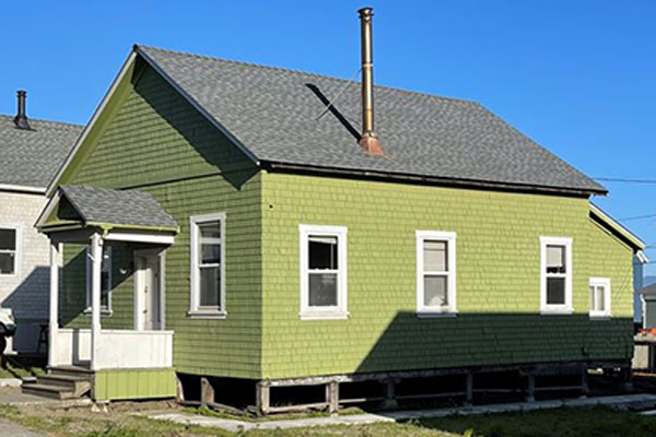 Image: post and pier retrofit house